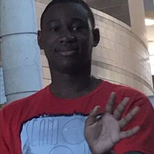 Meet your Posher, Askia